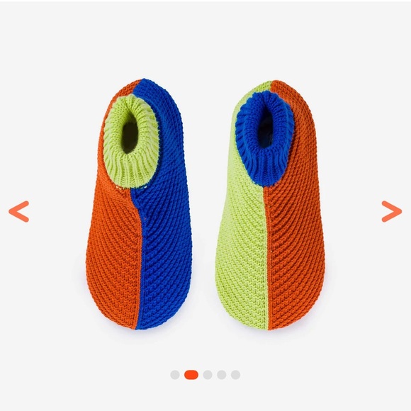 Verloop Mismatched Slipper Bootie Lime/Cobalt size S/M New with Tags! - Picture 11 of 14